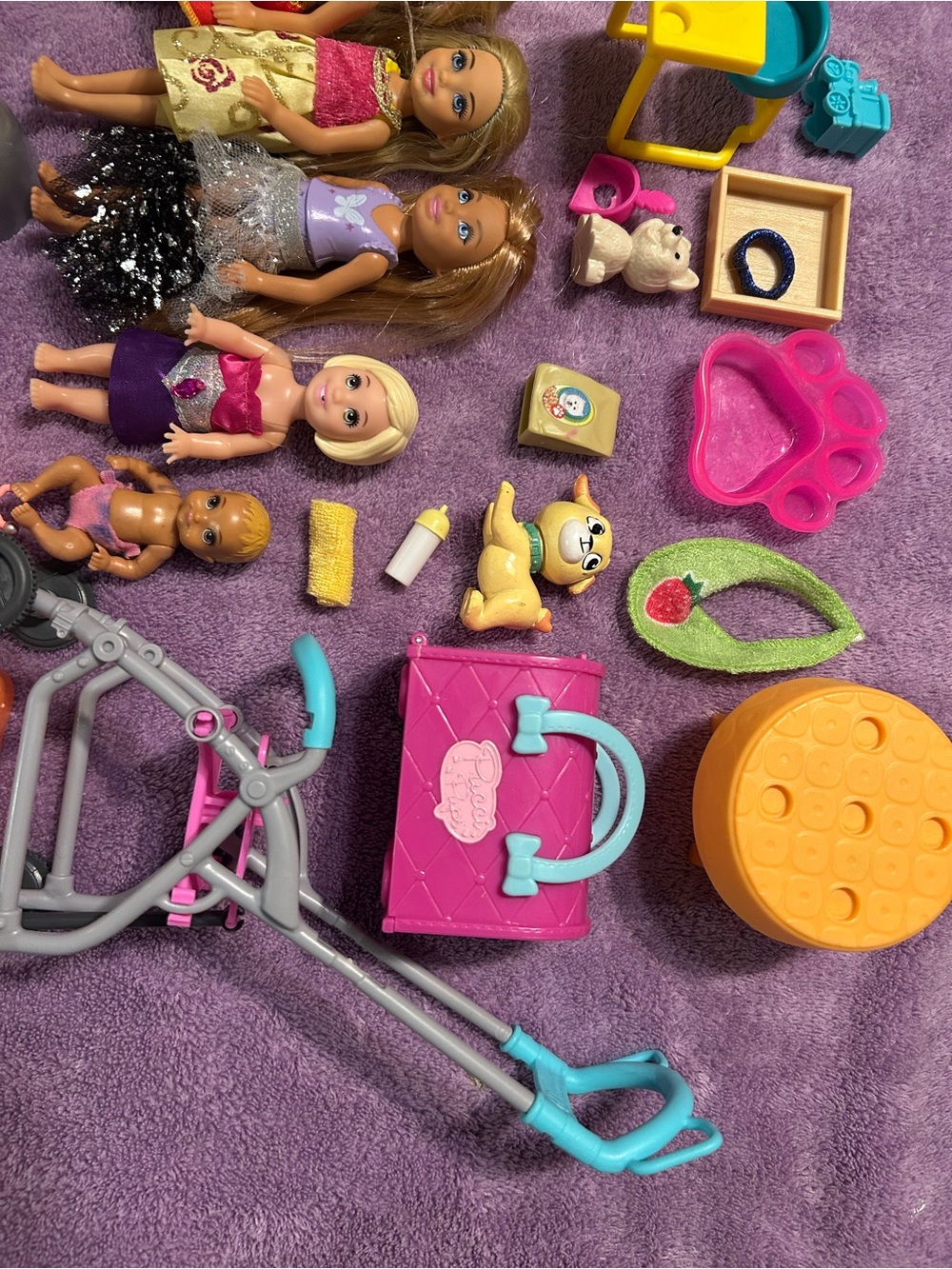 Barbie Doll Barbie Little Sister Chelsea Kelly LOT and accessories clothes - Picture 6 of 7